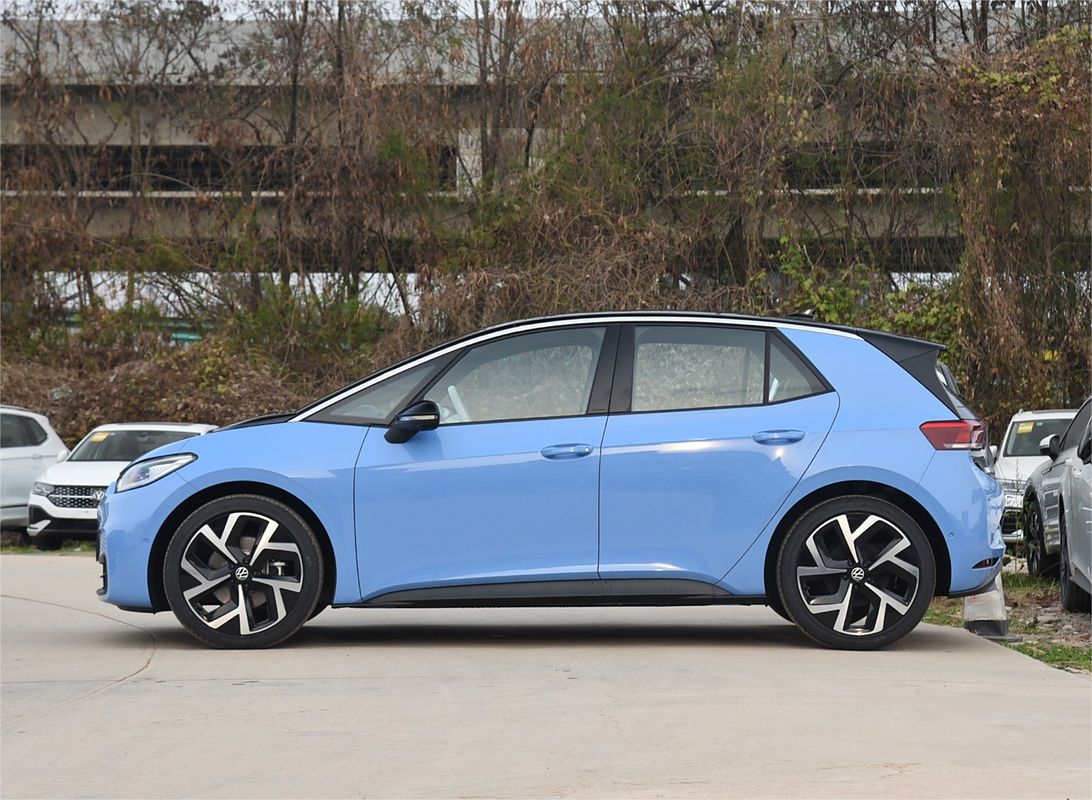 2024 VOLKSWAGEN ID-3 Electric Car Customizable and Affordable with LED Daytime Lights