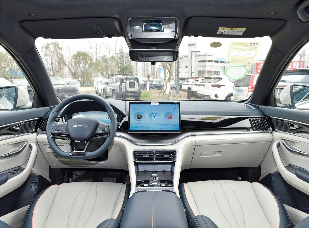 Electric Driver's Seat Adjustment 2024 BYD Song Plus Dm-i 71KM Luxury Hybrid Electric Vehicle
