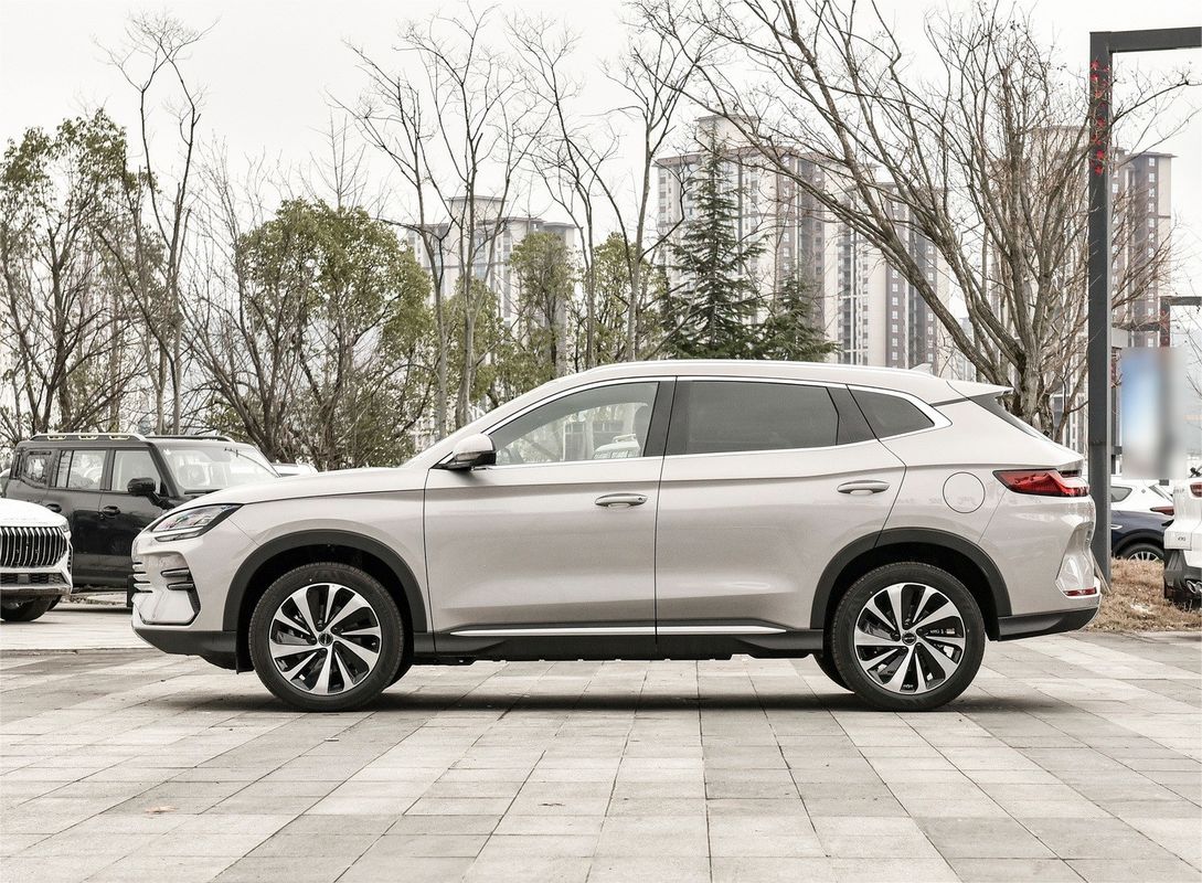 110KM Leading Edition 2024 BYD Song Plus Dm-I Hybrid Electric Vehicle With FWD Drive