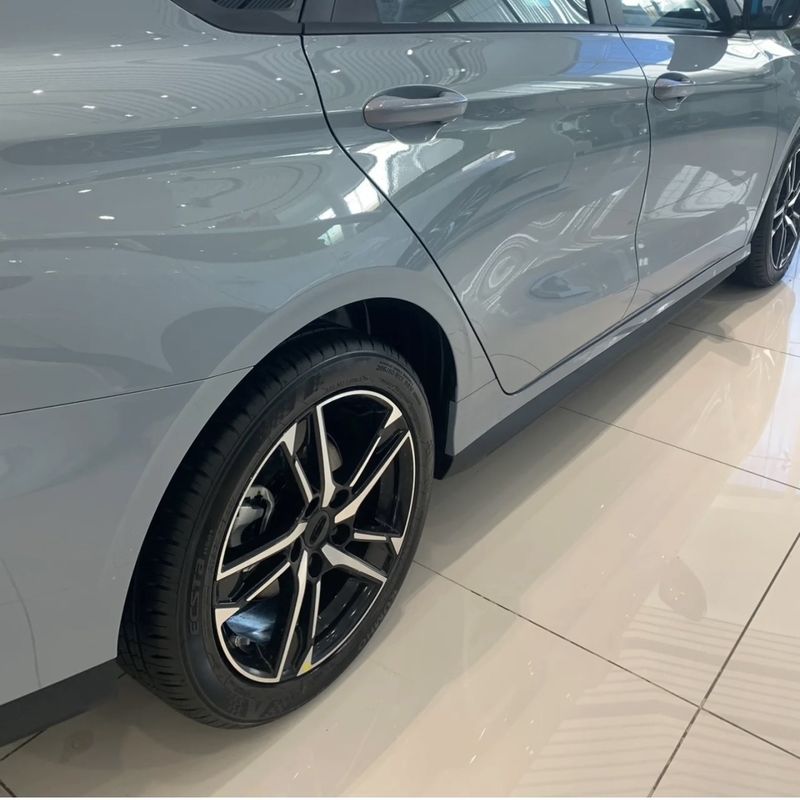 2022 Geely BINGRUI 1.5T DCT FLUXE EDITION Left Hand Drive Geely Cars with Consumption