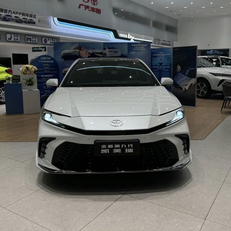 2022 Toyota Camry Hybrid Electric Energy Vehicles Petrol Gasoline Car E-Cvt Twin Engine 2.5He Elite Plus Edition
