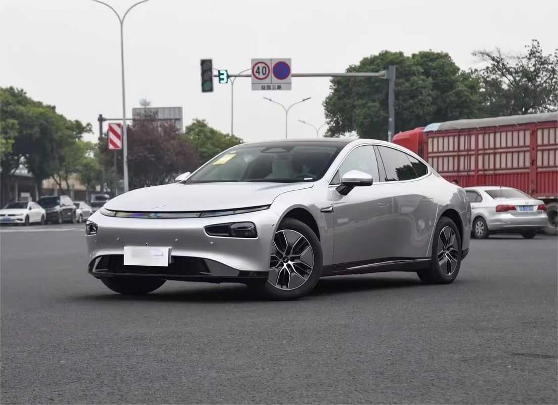 Xpeng G6 2024 4wd 700km Max EV Car 5 Seats Xiaopeng G6 G9 P7 X9 Energy Vehicles